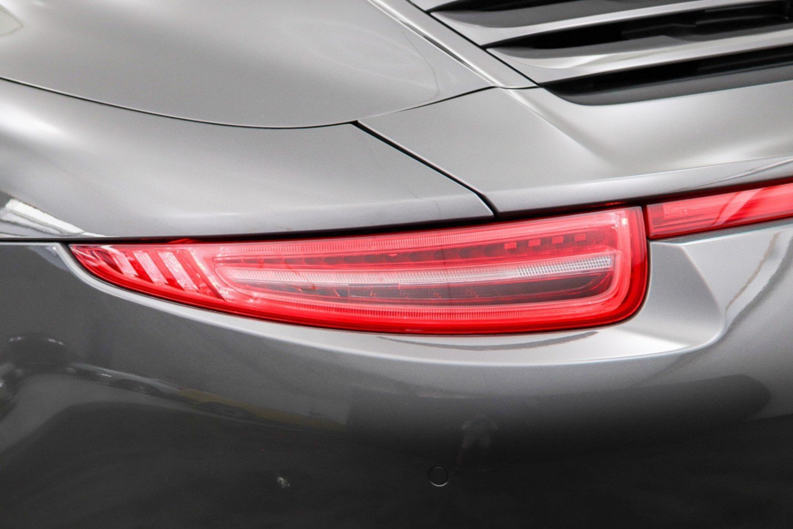 Used 2015 Porsche 911 Carrera 4S AWD/4WD image 19