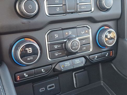 Used 2023 Chevrolet Tahoe Z71 w/ Z71 Off-Road Package image 42