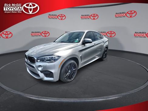 Used 2017 BMW X6 M AWD/4WD image 4