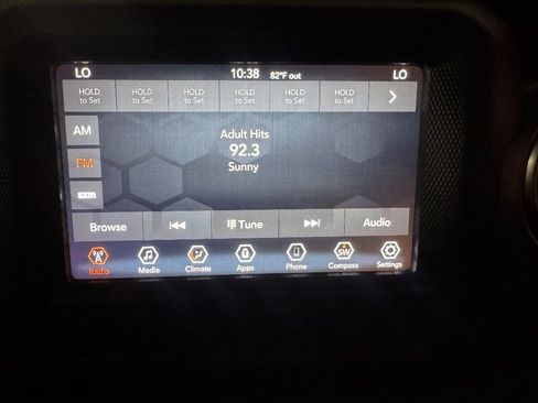 Used 2020 Jeep Gladiator Overland w/ Safety Group image 26