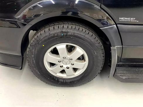 Used 2016 Mercedes-Benz Sprinter 2500 image 25