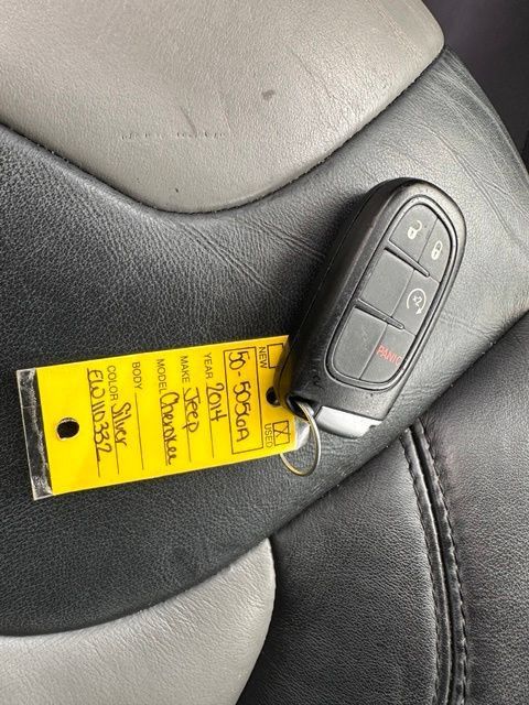 Used 2014 Jeep Cherokee Limited AWD/4WD image 31