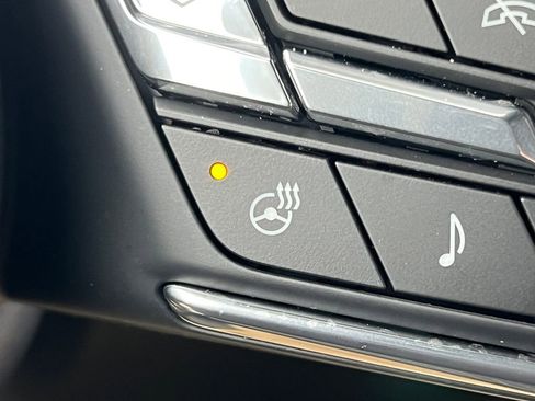 New 2026 Buick Enclave Sport Touring w/ Power Package image 25