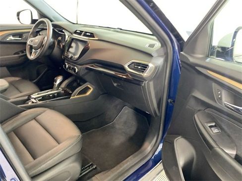 Used 2023 Chevrolet TrailBlazer ACTIV w/ Convenience Package image 36