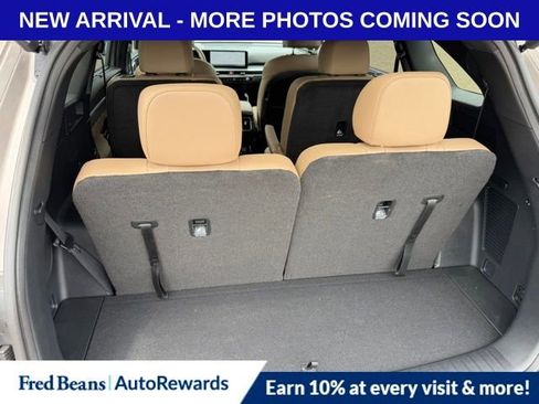 Used 2025 Kia Sorento SX Prestige w/ Olive Brown Leather Package AWD/4WD image 13