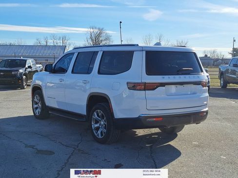 Used 2022 Jeep Wagoneer Series II image 3