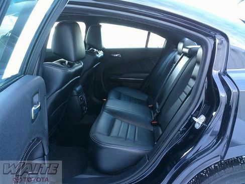 Used 2014 Dodge Charger R/T image 24