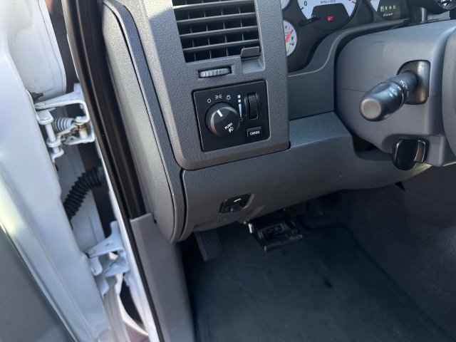 Used 2007 Dodge Ram 3500 Truck SLT RWD image 11
