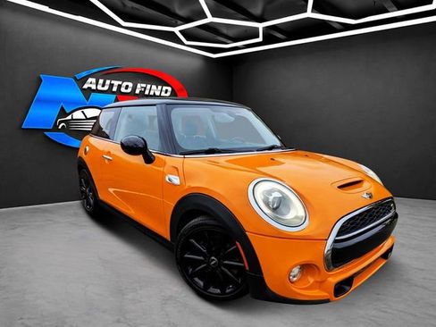 Used 2015 MINI Cooper S FWD image 2