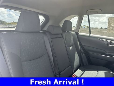 Used 2023 Toyota RAV4 XLE image 27