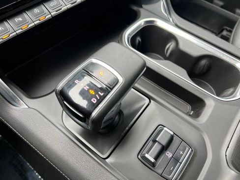 Certified 2025 GMC Sierra 1500 Denali image 17