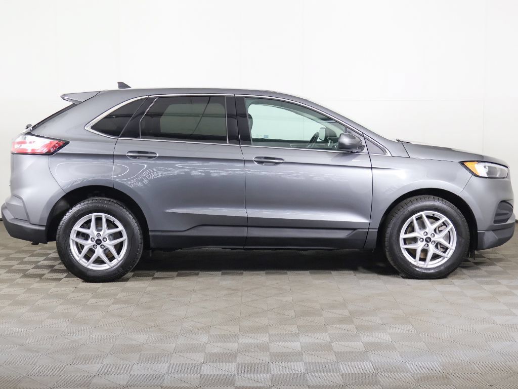 Used 2024 Ford Edge SEL AWD/4WD image 17