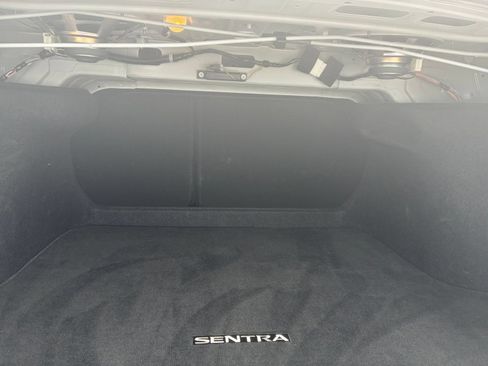 Used 2025 Nissan Sentra SV FWD image 25