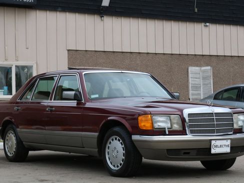 Used 1987 Mercedes-Benz 420 SEL image 4
