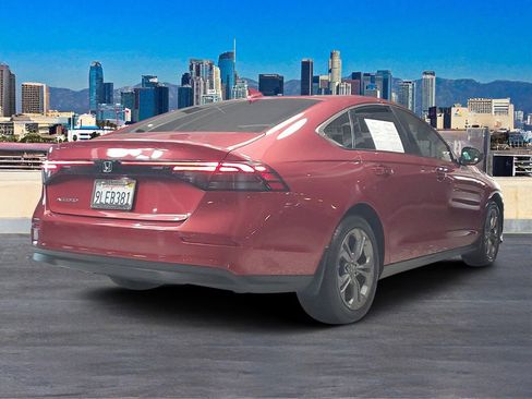 Used 2024 Honda Accord EX image 4