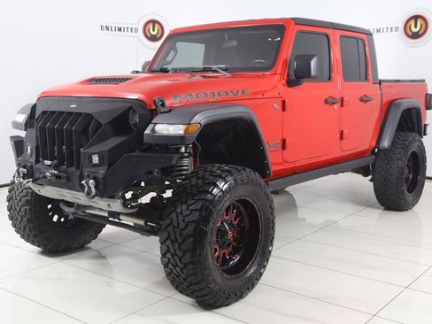 Used 2021 Jeep Gladiator Mojave w/ Trailer Tow Package AWD/4WD image 5