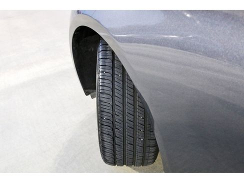 Used 2015 Hyundai Genesis 3.8 w/ Option Group 03 image 32