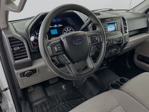 Used 2015 Ford F150 XLT w/ XTR Package image 9