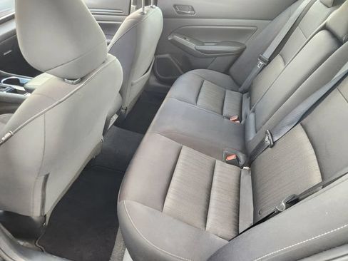 Used 2024 Nissan Altima 2.5 SV FWD image 24