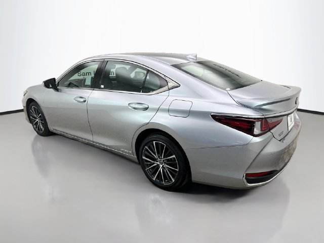 Used 2022 Lexus ES 300h w/ Premium Package FWD image 5