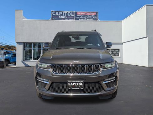 Certified 2024 Jeep Grand Cherokee Limited 4xe w/ Trailer Tow Package AWD/4WD image 9