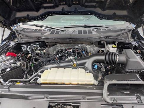 Used 2025 Ford F150 XLT w/ Equipment Group 301A Standard AWD/4WD image 19
