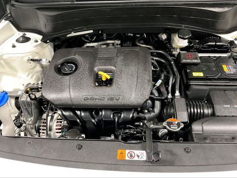 Used 2025 Kia Seltos S image 34