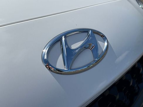 Used 2022 Hyundai Kona Limited w/ Cargo Package AWD/4WD image 34