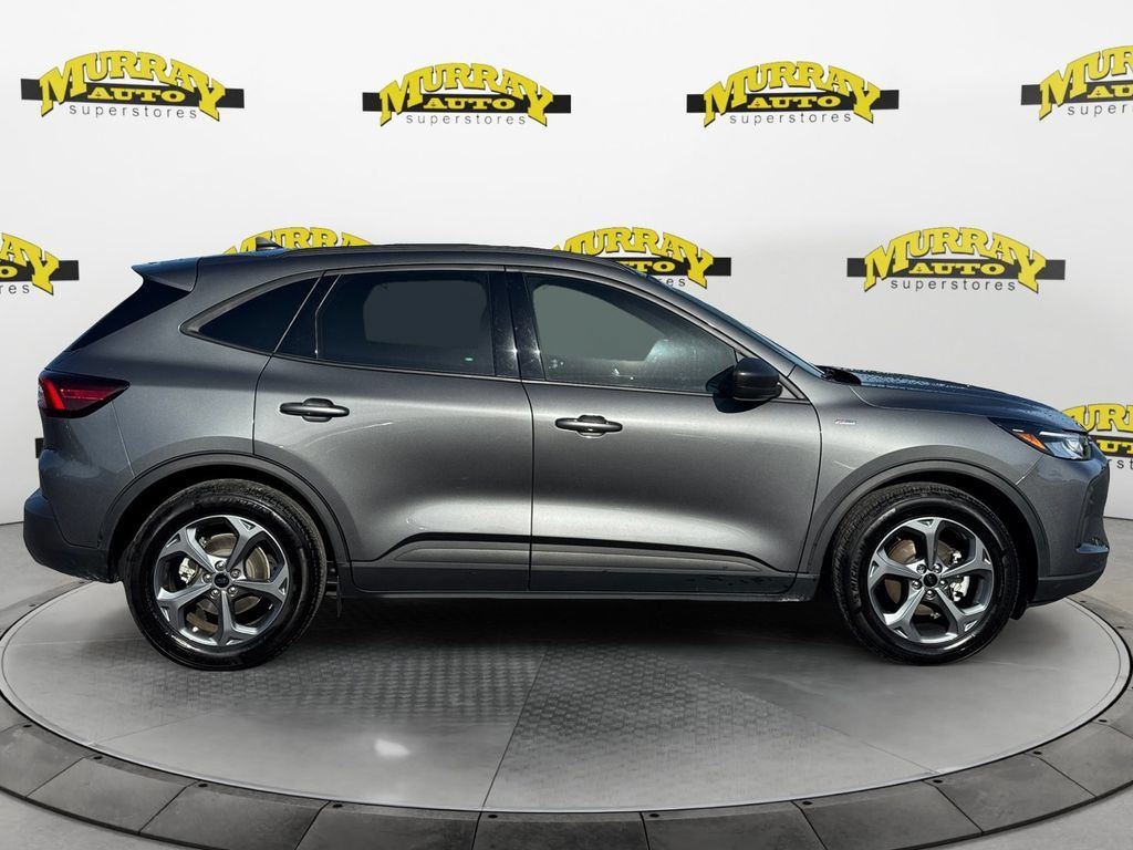 Certified 2025 Ford Escape ST-Line w/ Equipment Group 301A FWD image 8