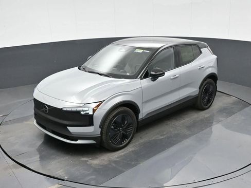 New 2026 Volvo EX30 Cross Country Ultra w/ Protection Package Premier image 25