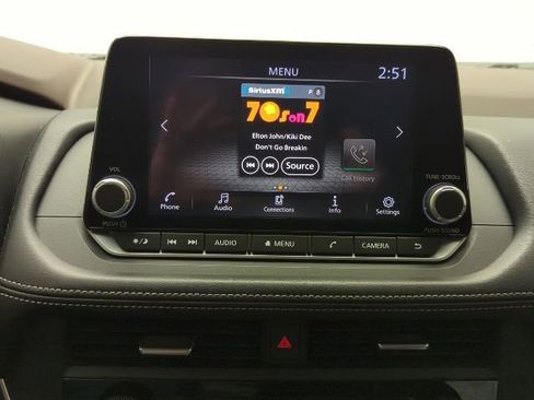 Used 2023 Nissan Rogue S AWD/4WD image 15