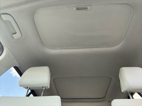 Used 2024 Hyundai Santa Fe Calligraphy image 44