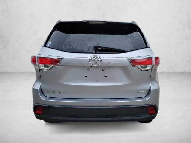 Used 2015 Toyota Highlander XLE FWD image 7