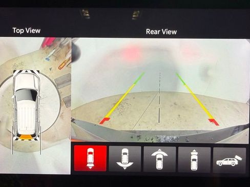 Certified 2022 Jeep Grand Cherokee L Limited w/ Luxury Tech Group II image 21