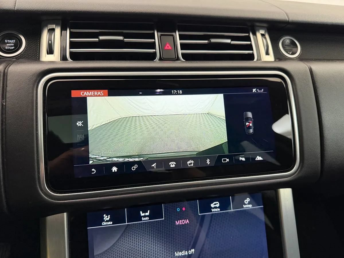 Used 2020 Land Rover Range Rover HSE AWD/4WD image 23