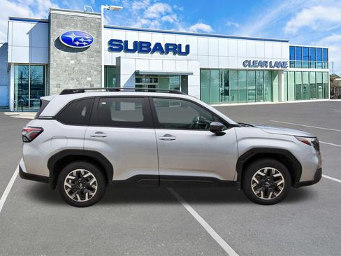 Used 2026 Subaru Forester Premium AWD/4WD image 7