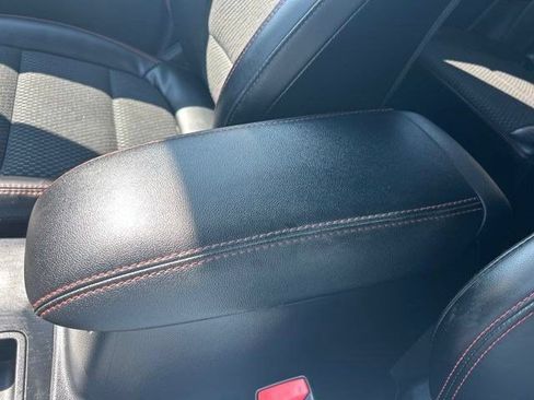 Used 2023 Ford Escape ST-Line w/ Tech Pack #1 FWD image 33