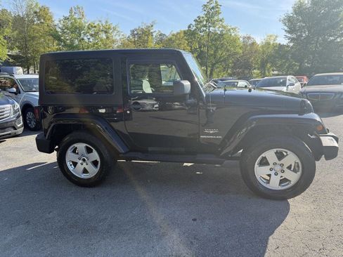 Used 2012 Jeep Wrangler Sahara w/ Dual Top Group image 4