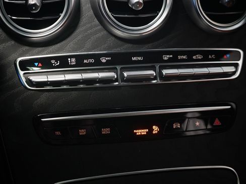 Certified 2022 Mercedes-Benz GLC 300 4MATIC image 25