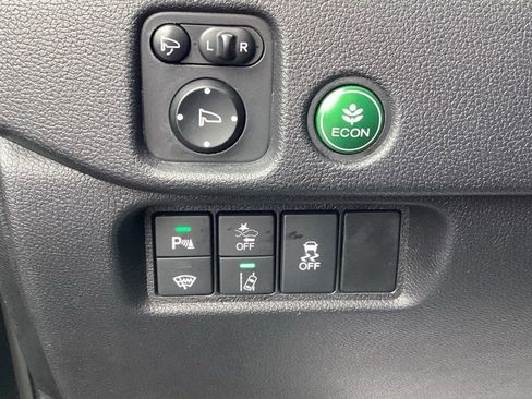 Used 2019 Honda Pilot Touring image 33