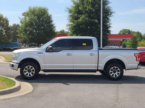 Used 2016 Ford F150 XLT w/ Equipment Group 301A Mid RWD image 6