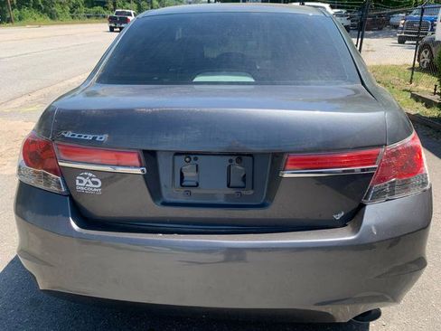 Used 2011 Honda Accord LX image 5