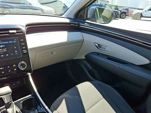 Certified 2023 Hyundai Tucson SEL AWD/4WD image 11