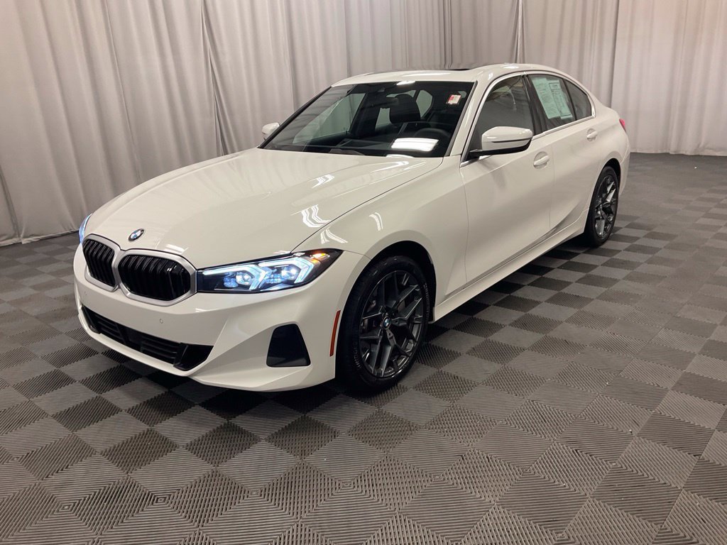 Used 2026 BMW 330i xDrive Sedan AWD/4WD image 10