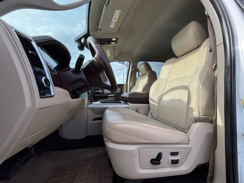 Used 2017 RAM 3500 Laramie image 12