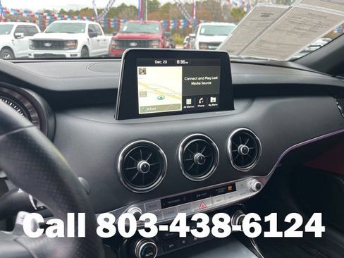 Used 2020 Kia Stinger GT2 image 25