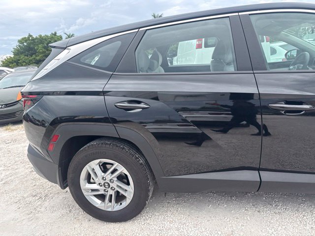 Used 2025 Hyundai Tucson SE FWD image 5