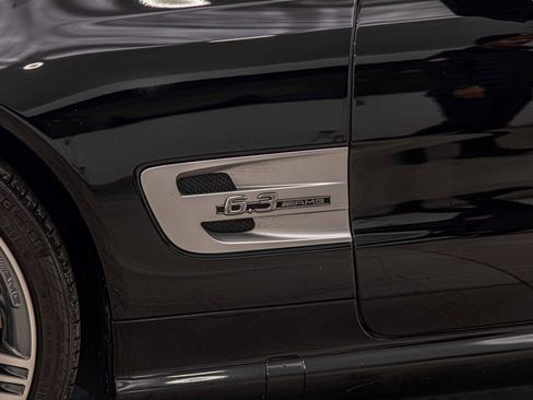 Used 2011 Mercedes-Benz SL 63 AMG SL 63 AMG w/ Premium I Pkg image 5