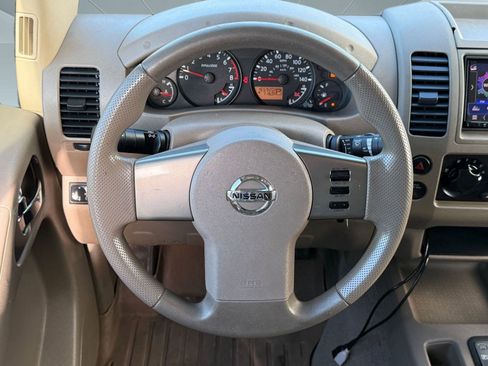 Used 2008 Nissan Frontier SE w/ SE Value Truck Pkg image 17