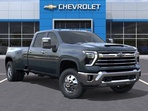 New 2026 Chevrolet Silverado 3500 LTZ w/ LTZ Convenience Package image 7